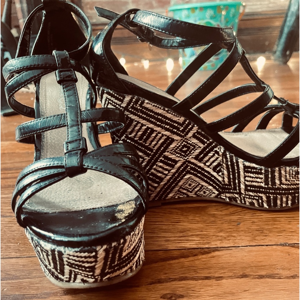 Wedge sandles